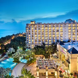 5* Resort Crowne Plaza Bay By Ihg